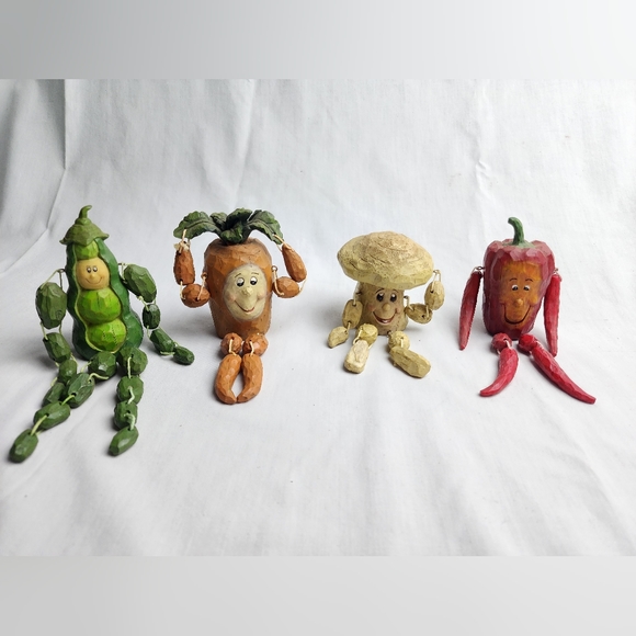 Accents Vintage Anthropomorphic Vegetable Shelf Sitters Whimsical